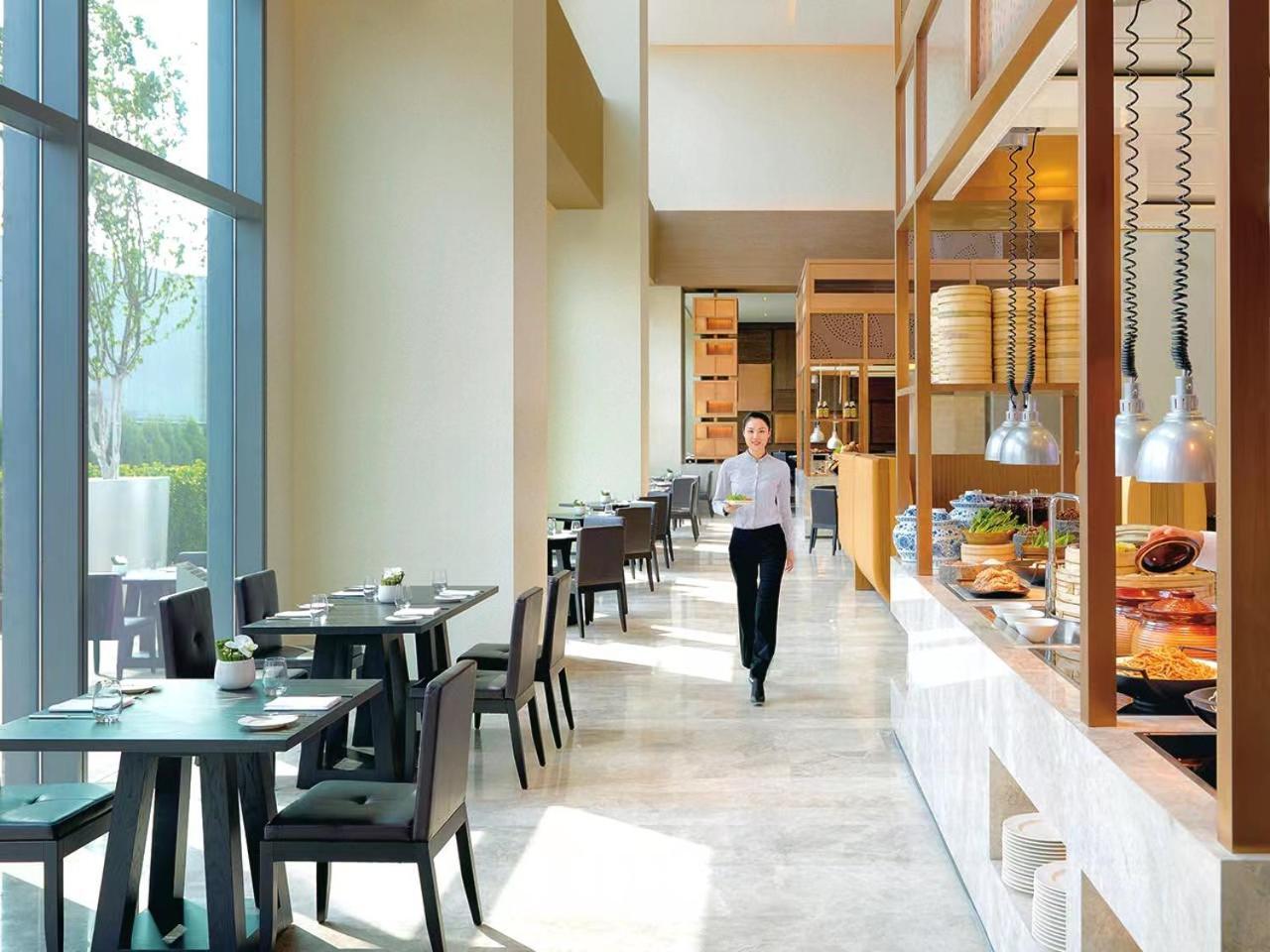 Hyatt Regency Tianjin East Hotel Eksteriør billede
